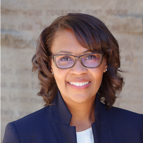 nichole_morgan_headshot_2021_480x640